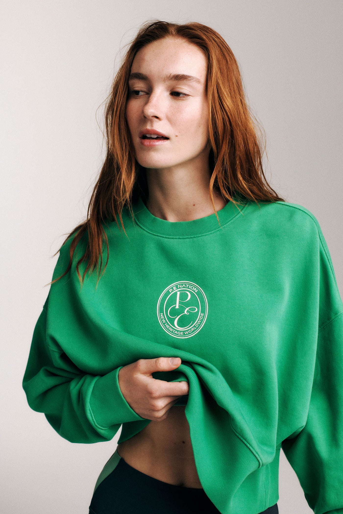 EXPOSITION SWEAT IN WASHED KELLY GREEN