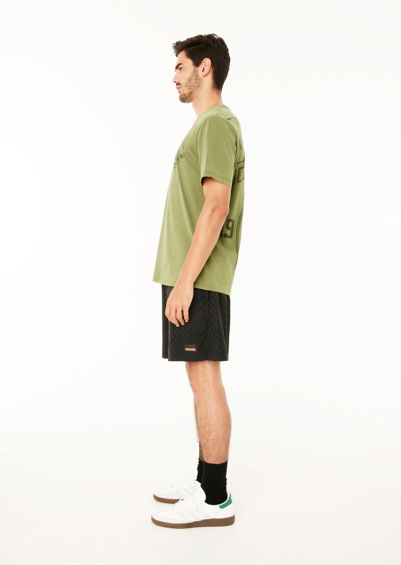 ACE HIGH TEE IN OLIVE