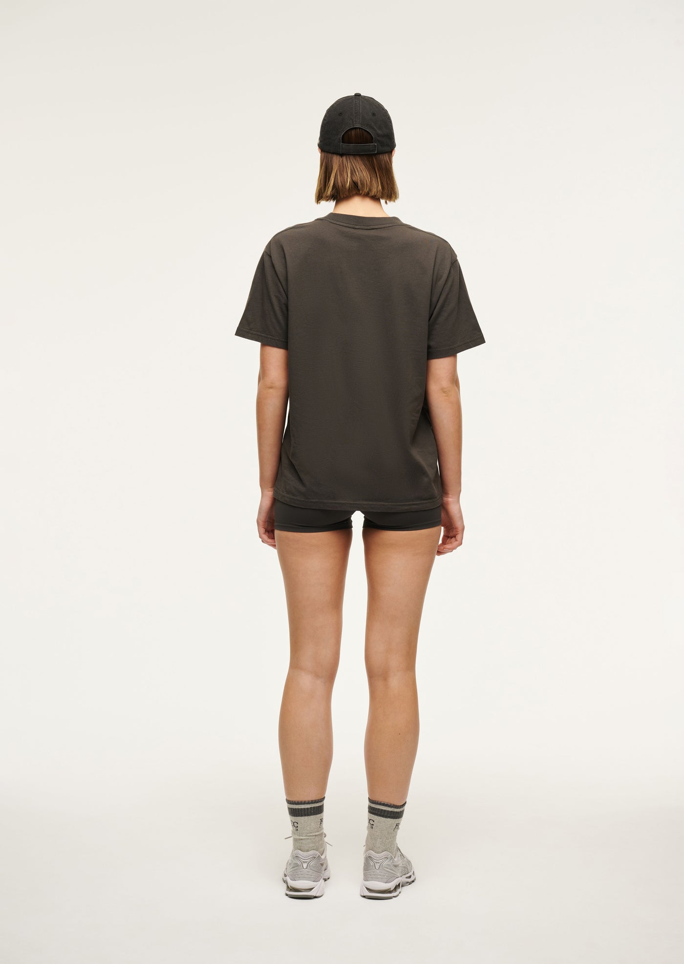 AERO SHORT SLEEVE TEE IN WASHED BLACK