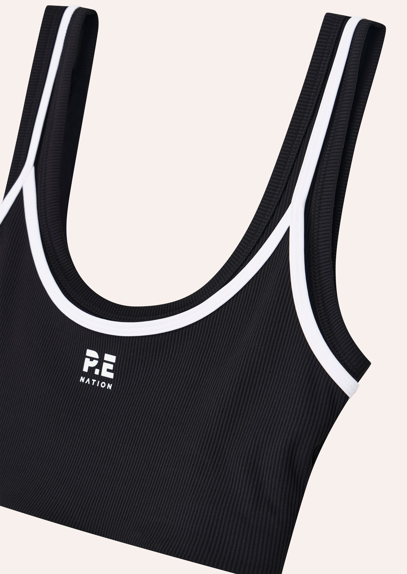 FORWARD CROP IN BLACK