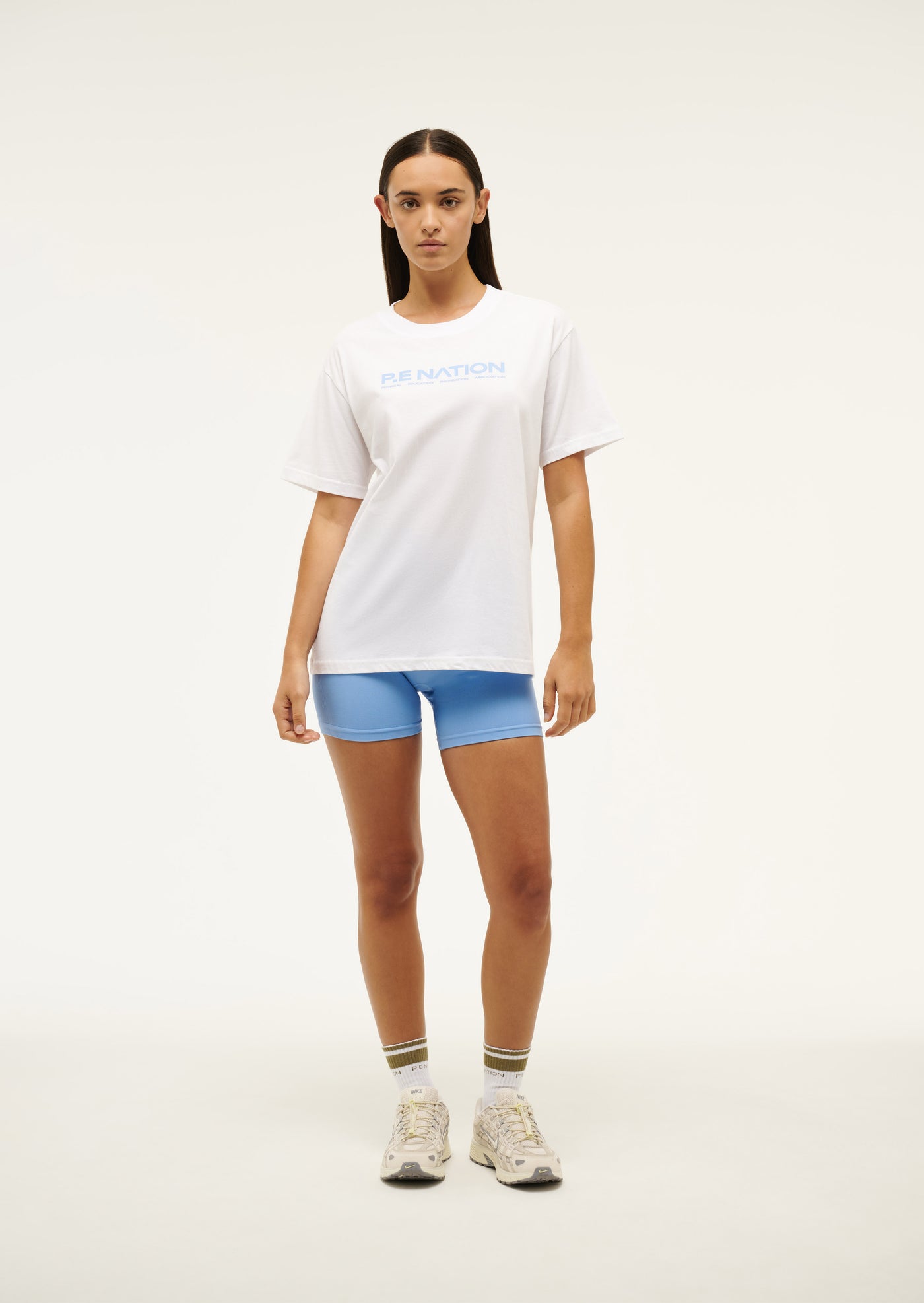 AERO SHORT SLEEVE TEE IN WHITE & CORNFLOWER BLUE