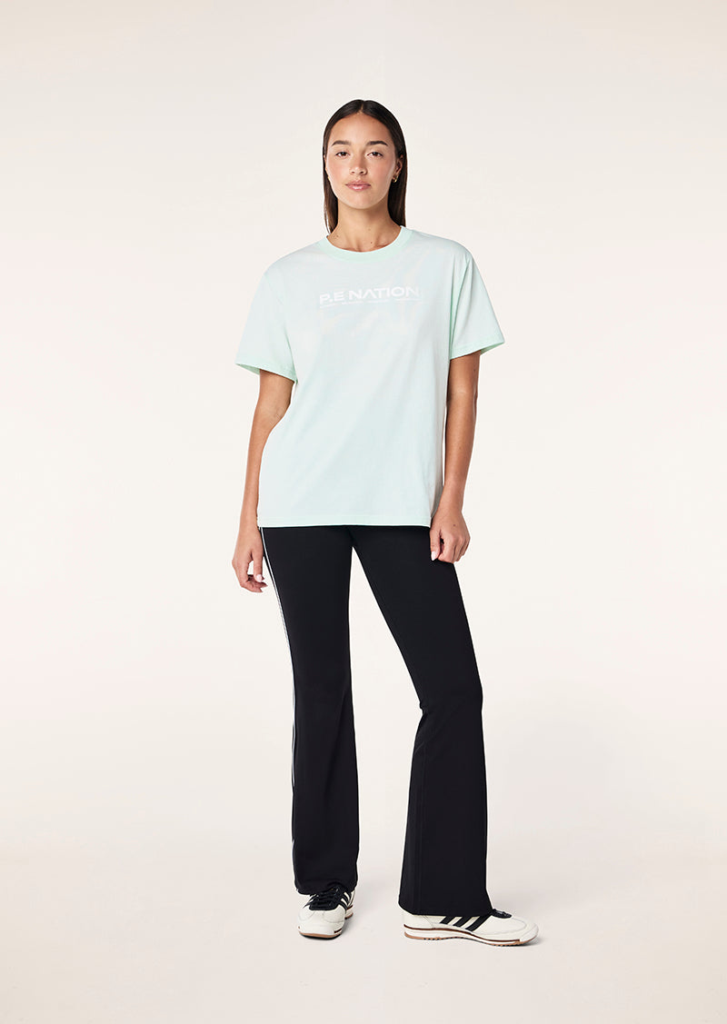 AERO SHORT SLEEVE TEE IN HINT OF MINT