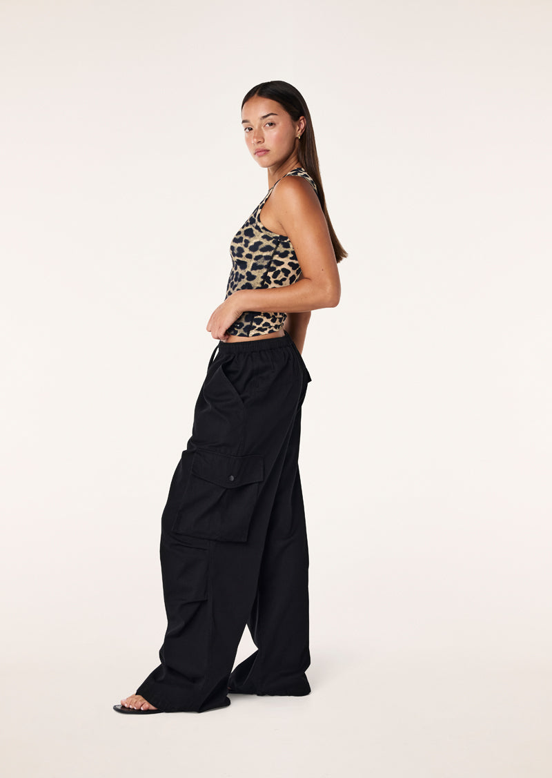 AWARD PANT IN BLACK