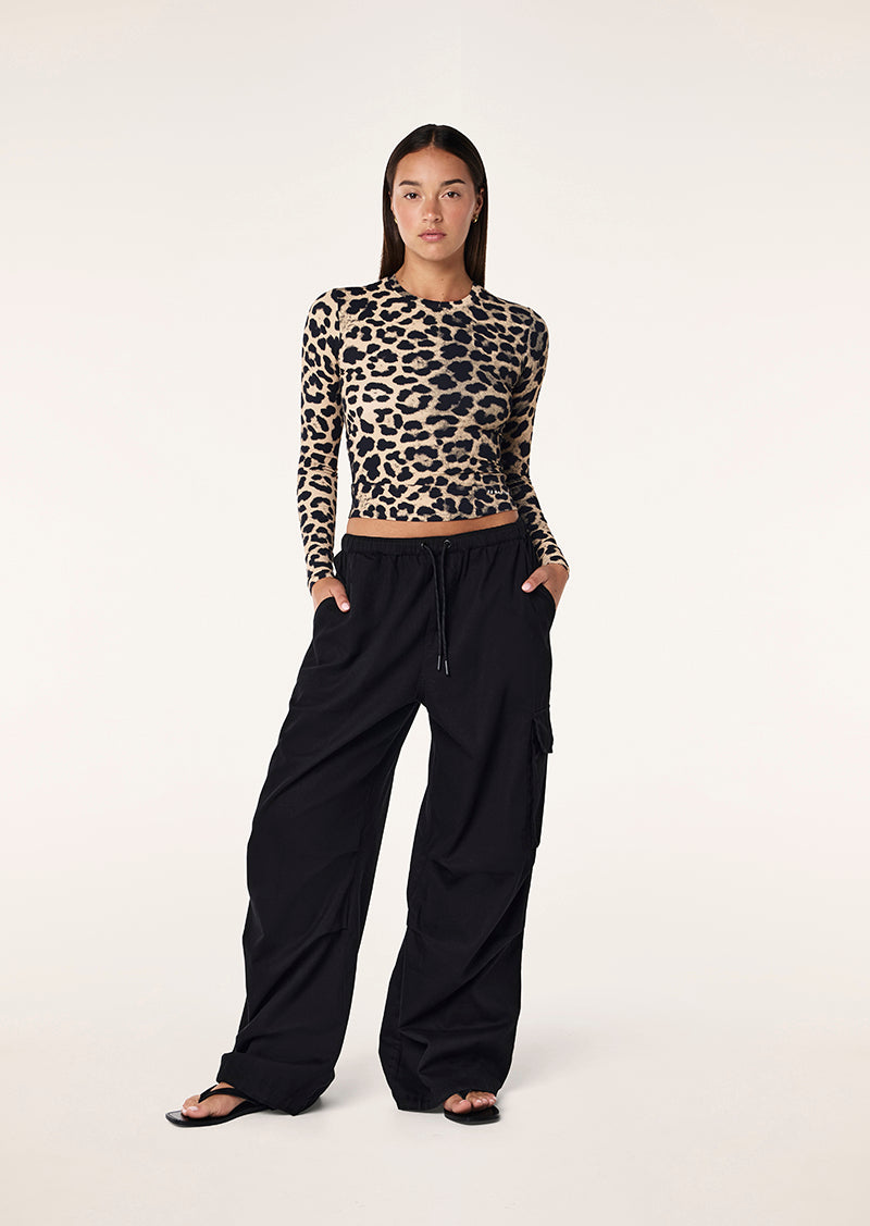 FOUNDATION LONG SLEEVE TOP IN LEOPARD