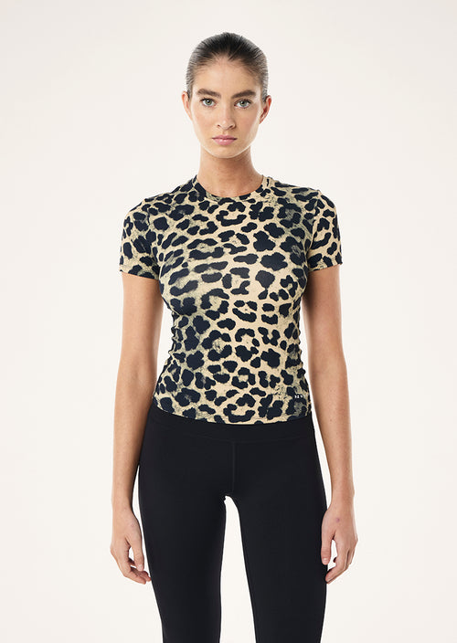 FOUNDATION SHORT SLEEVE TEE IN LEOPARD
