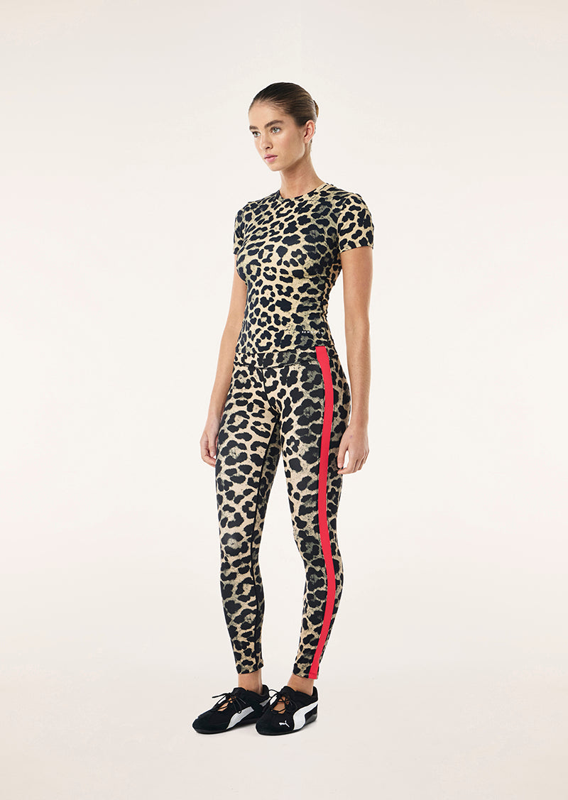 FOUNDATION SHORT SLEEVE TEE IN LEOPARD