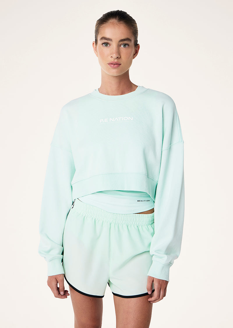 NAMEDROP CROPPED SWEAT IN HINT OF MINT