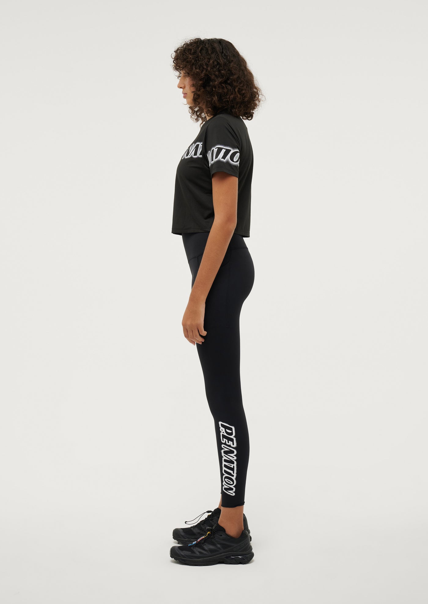 TIEBREAK LEGGING IN BLACK