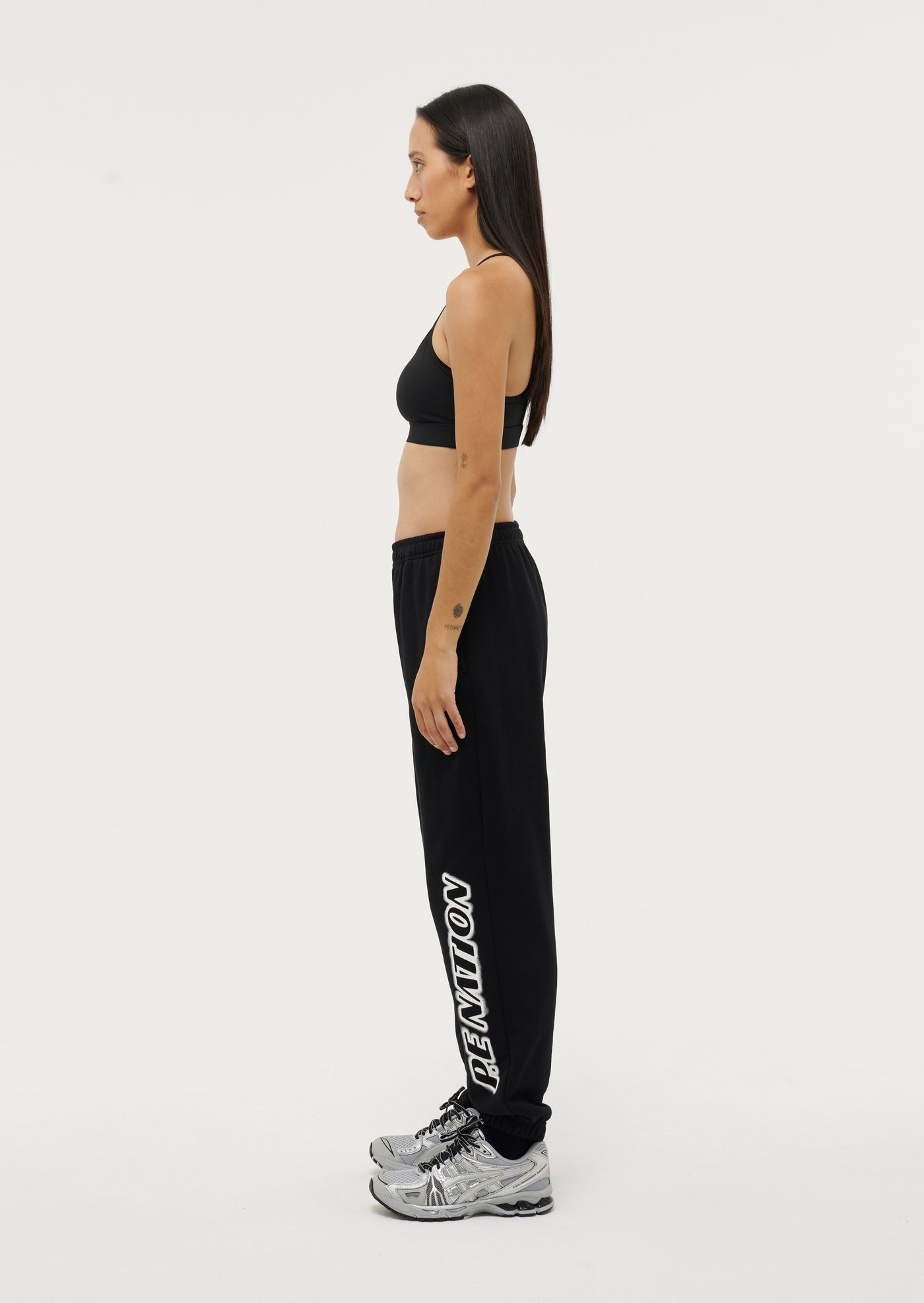 TIEBREAK TRACKPANT IN BLACK