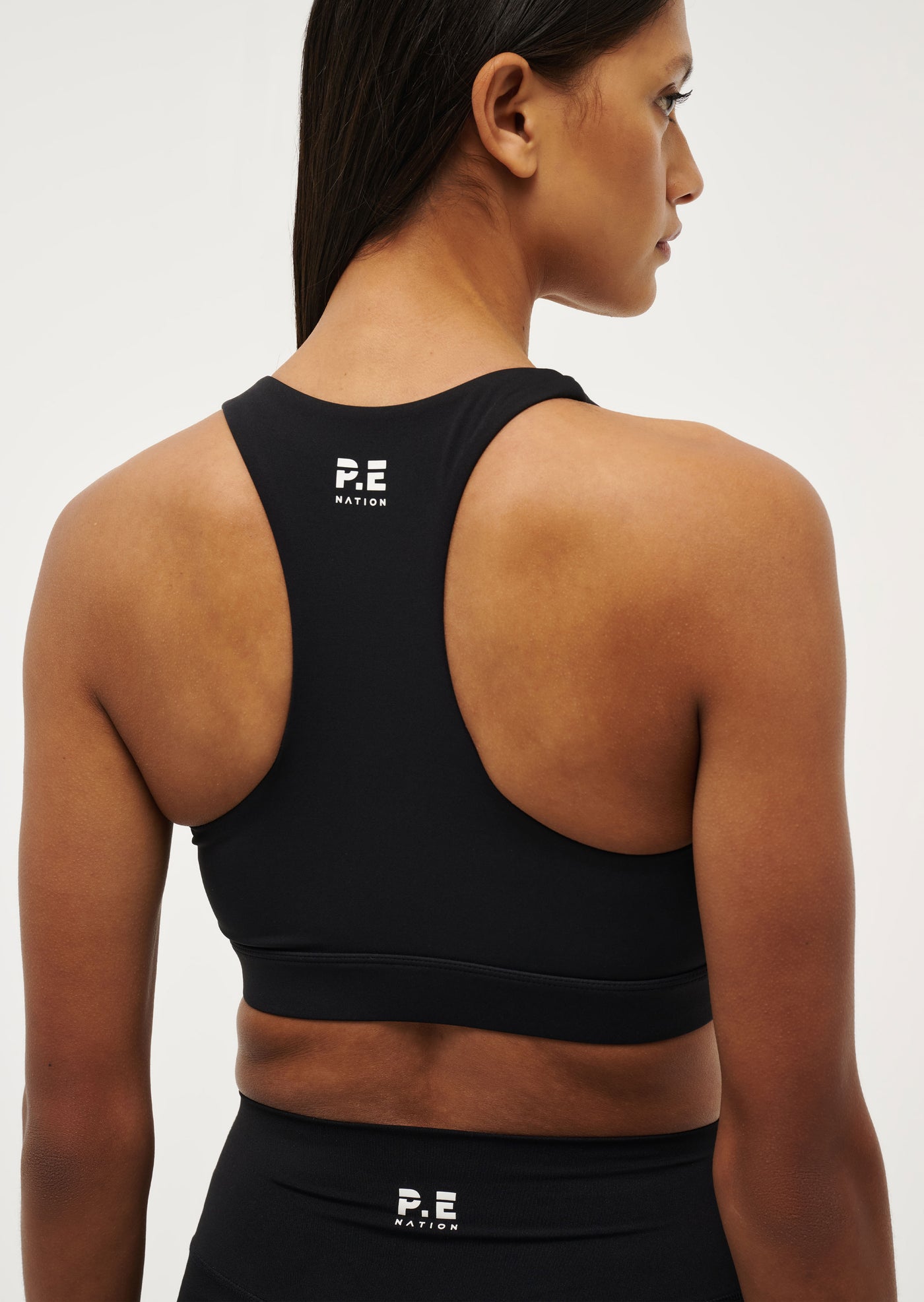 FREQUENCY SPORTS BRA IN BLACK