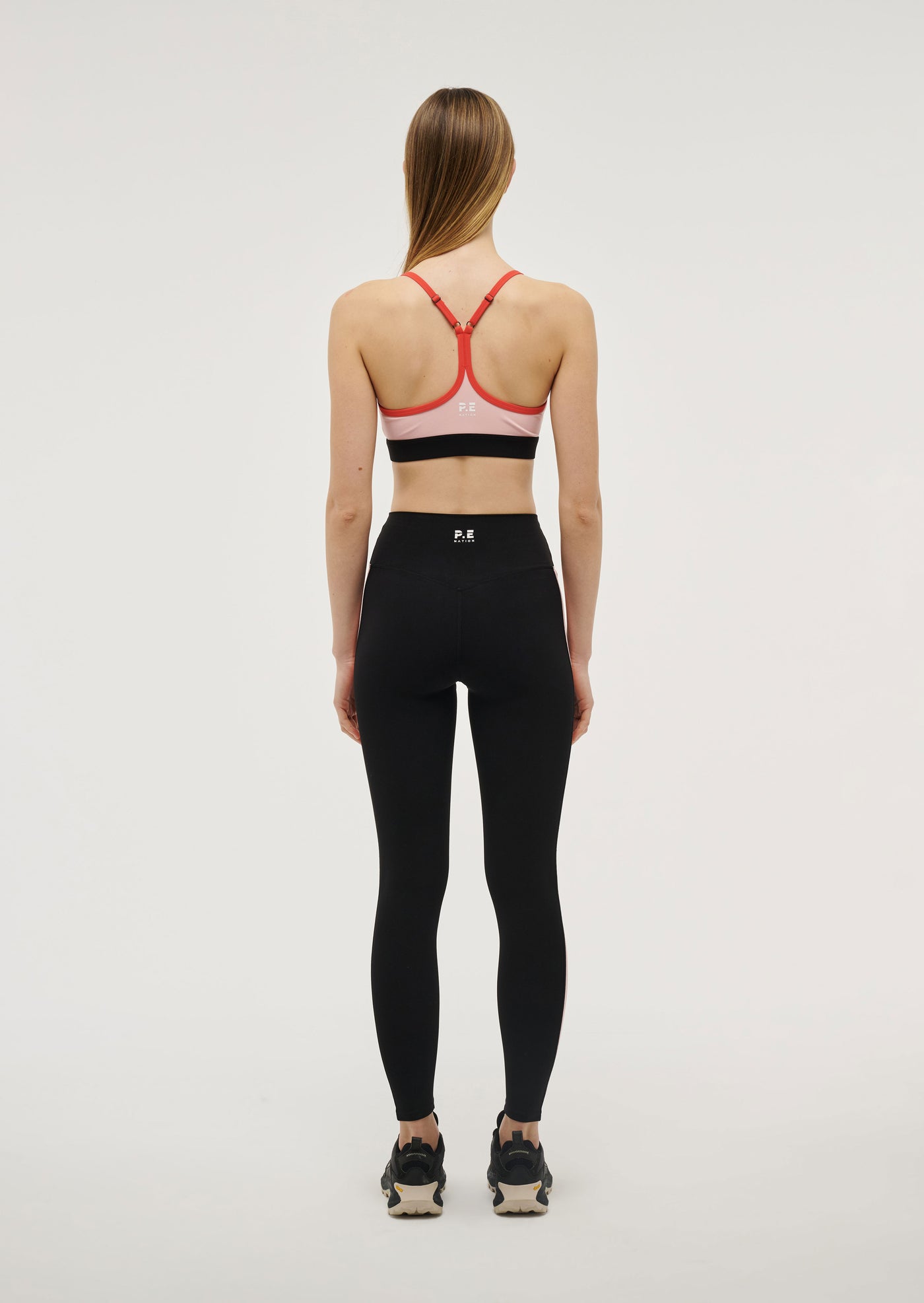 SIGNATURE SPORTS BRA IN CRYSTAL ROSE