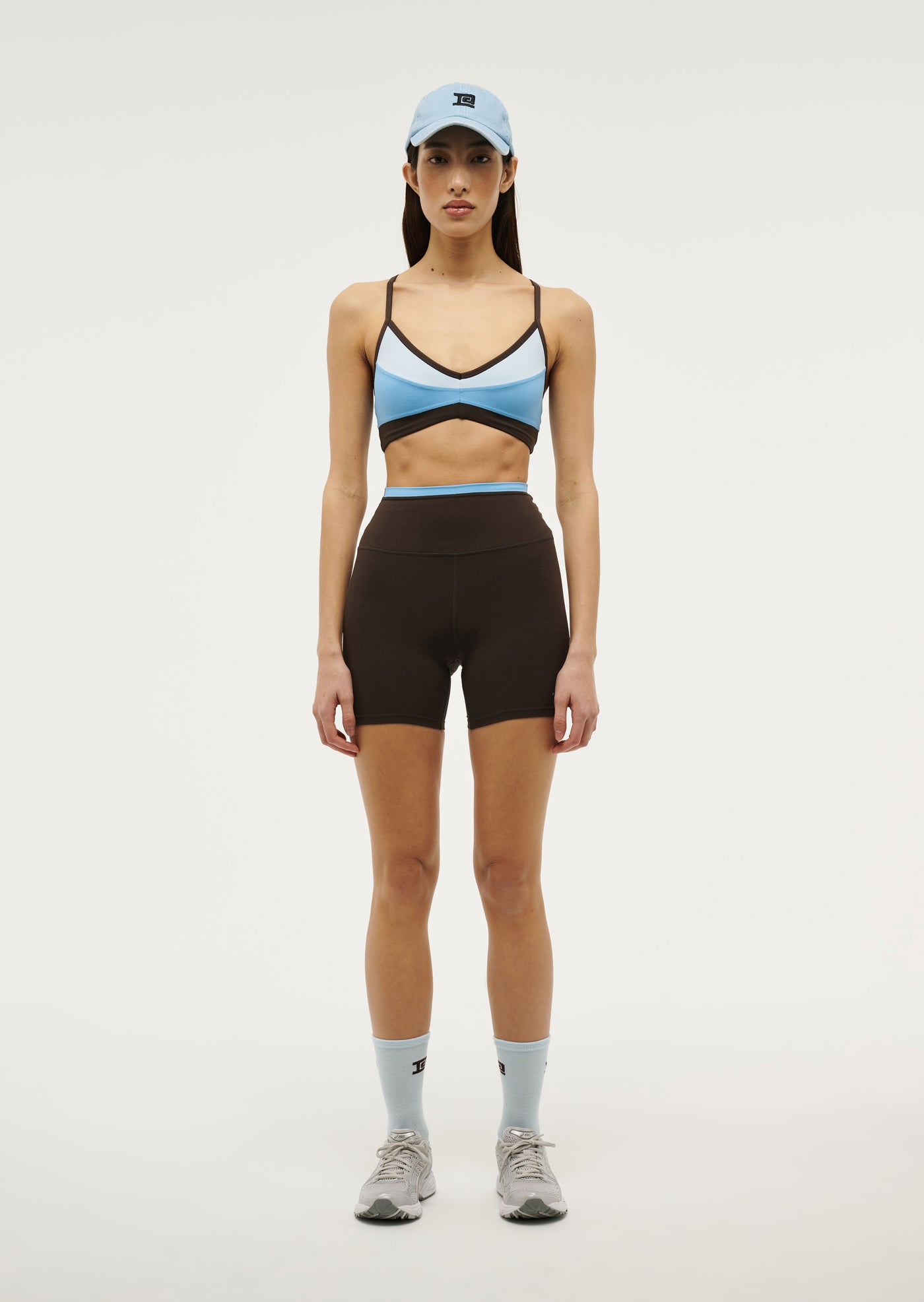 OVERLAND 2 SPORTS BRA IN BRIGHT BLUE / COFFEE