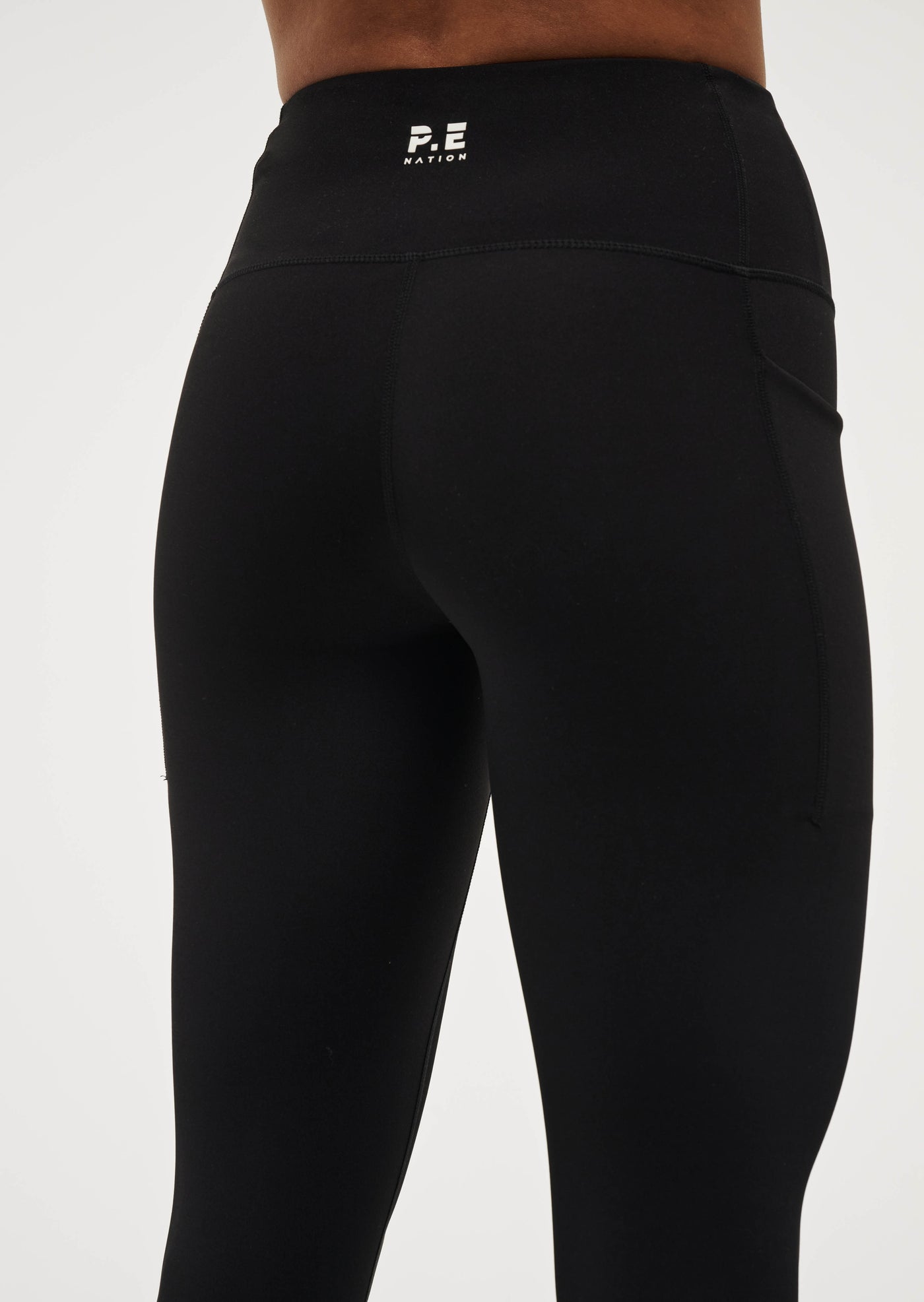 RECALIBRATE FULL LENGTH LEGGING IN BLACK