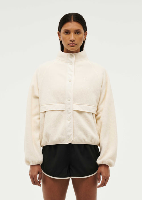 TECHNIQUE JACKET IN WHISPER WHITE