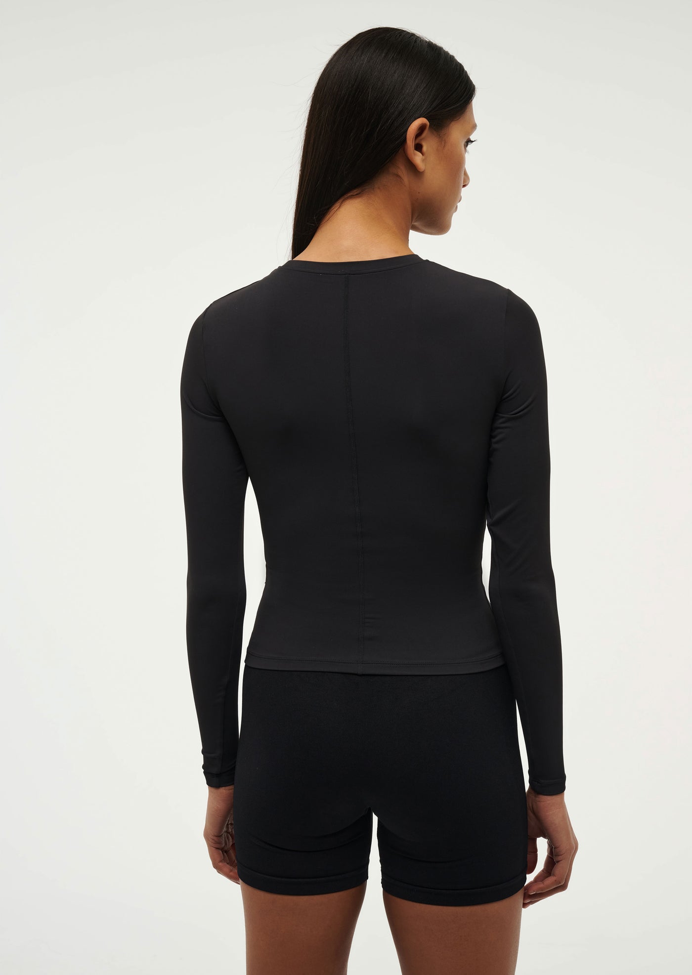 FOUNDATION LONG SLEEVE TOP IN BLACK