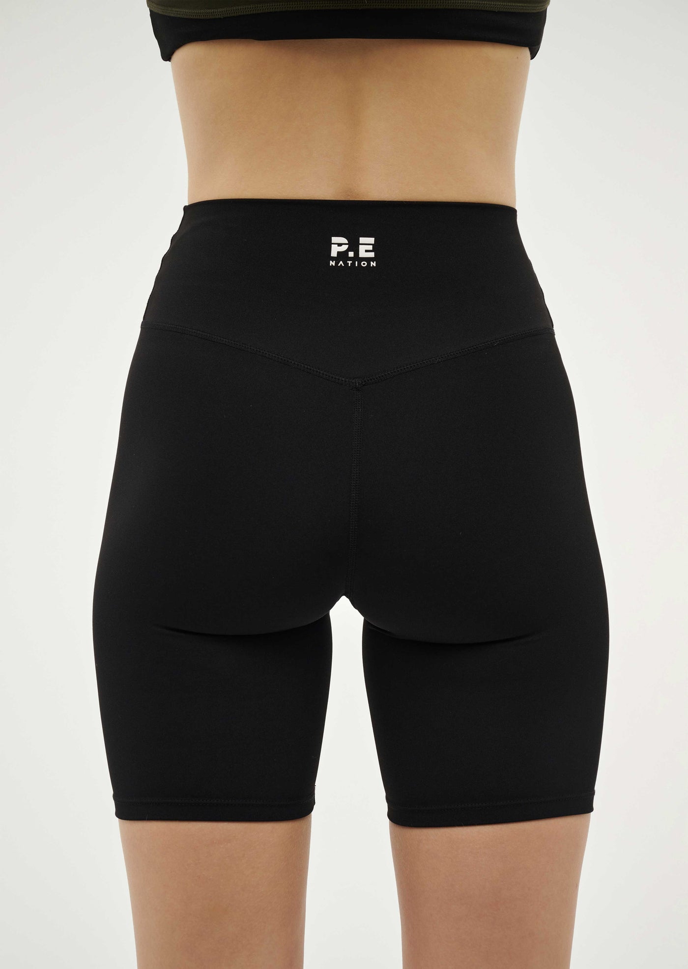 SIGNATURE 7" BIKE SHORT IN BLACK