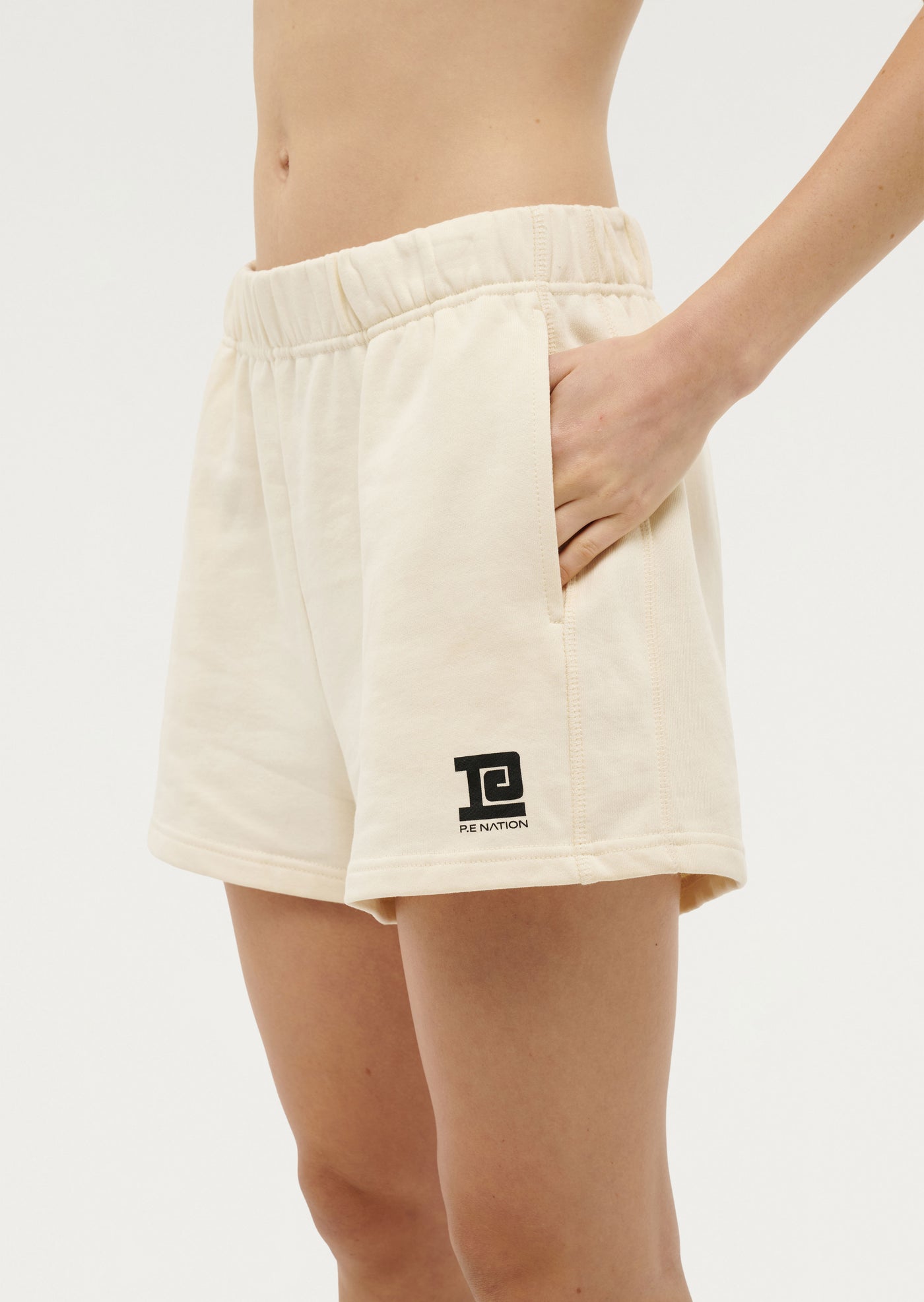 MILLENIUM SHORT IN WHISPER WHITE