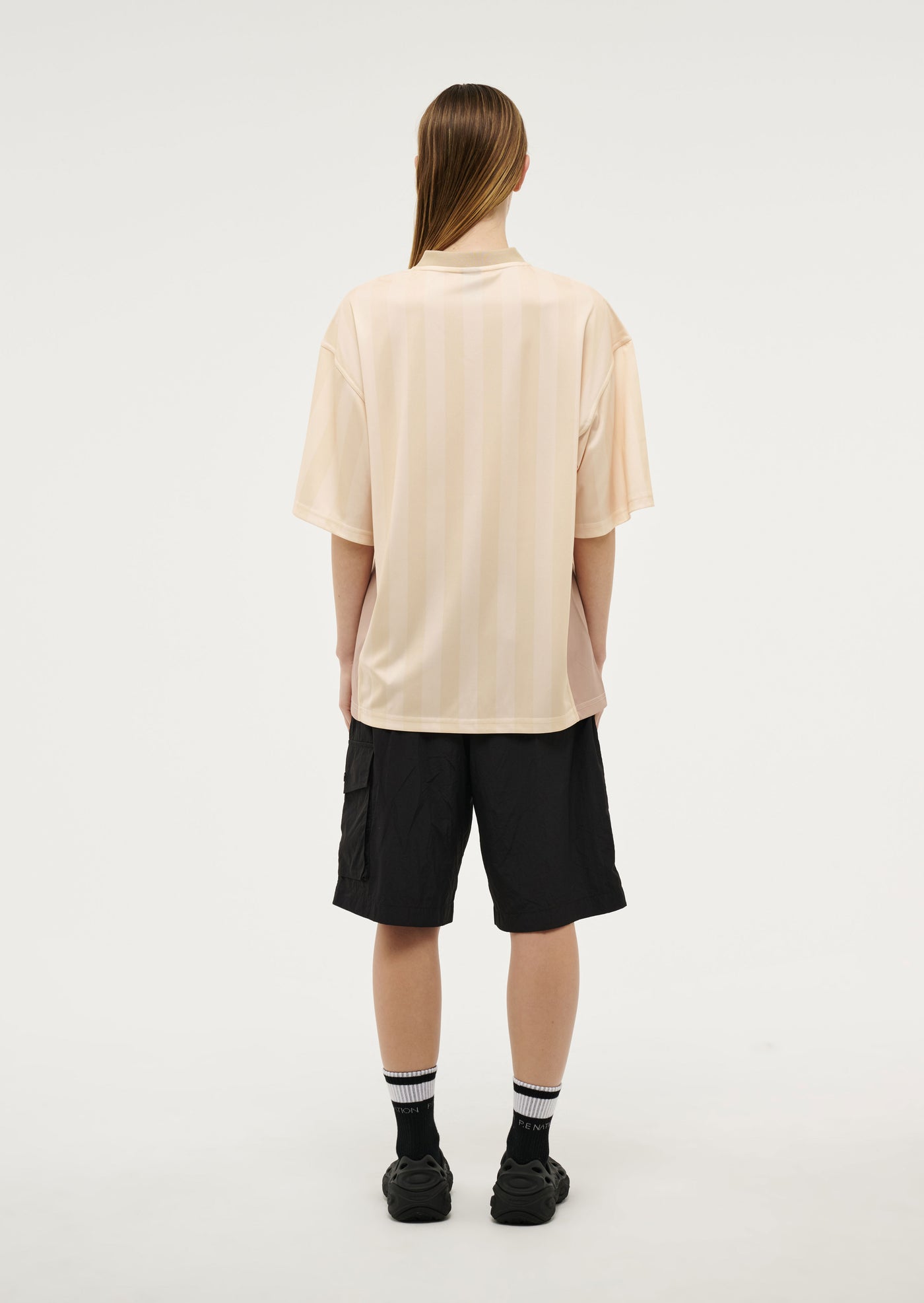 HOME GROUND SHORT SLEEVE TOP IN WHISPER WHITE