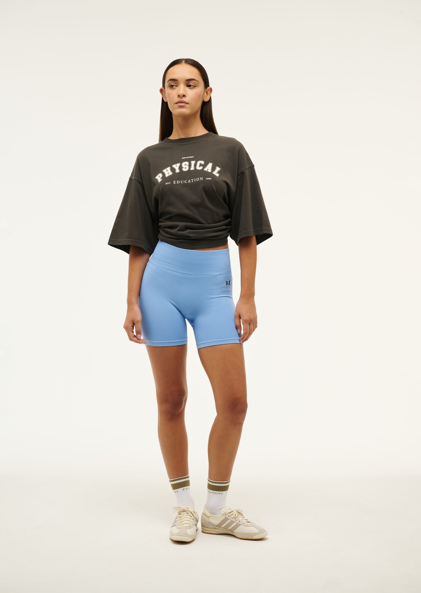 PHYSICAL OVERSIZED TEE IN WASHED BLACK