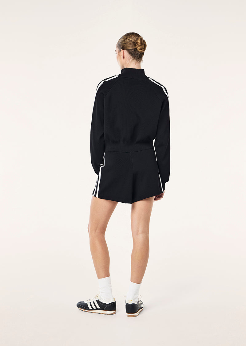 RETREAT JACKET IN BLACK