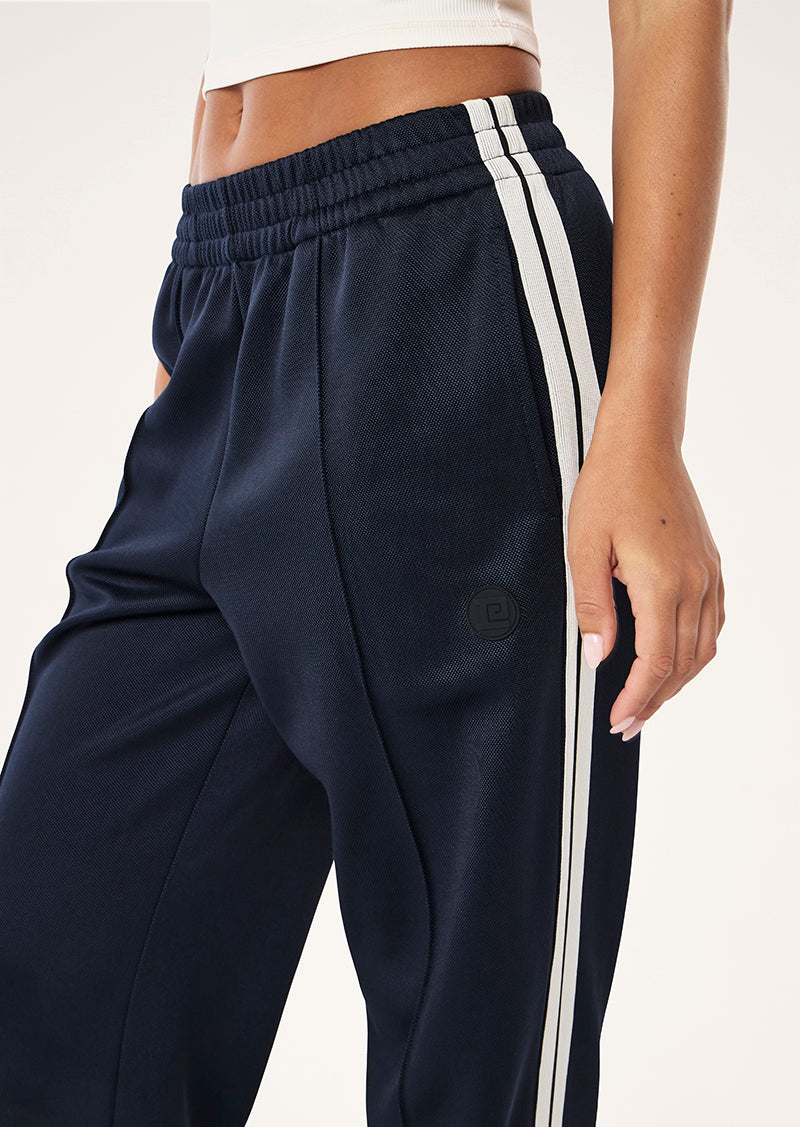 TRICOT TRACKPANT IN DARK NAVY