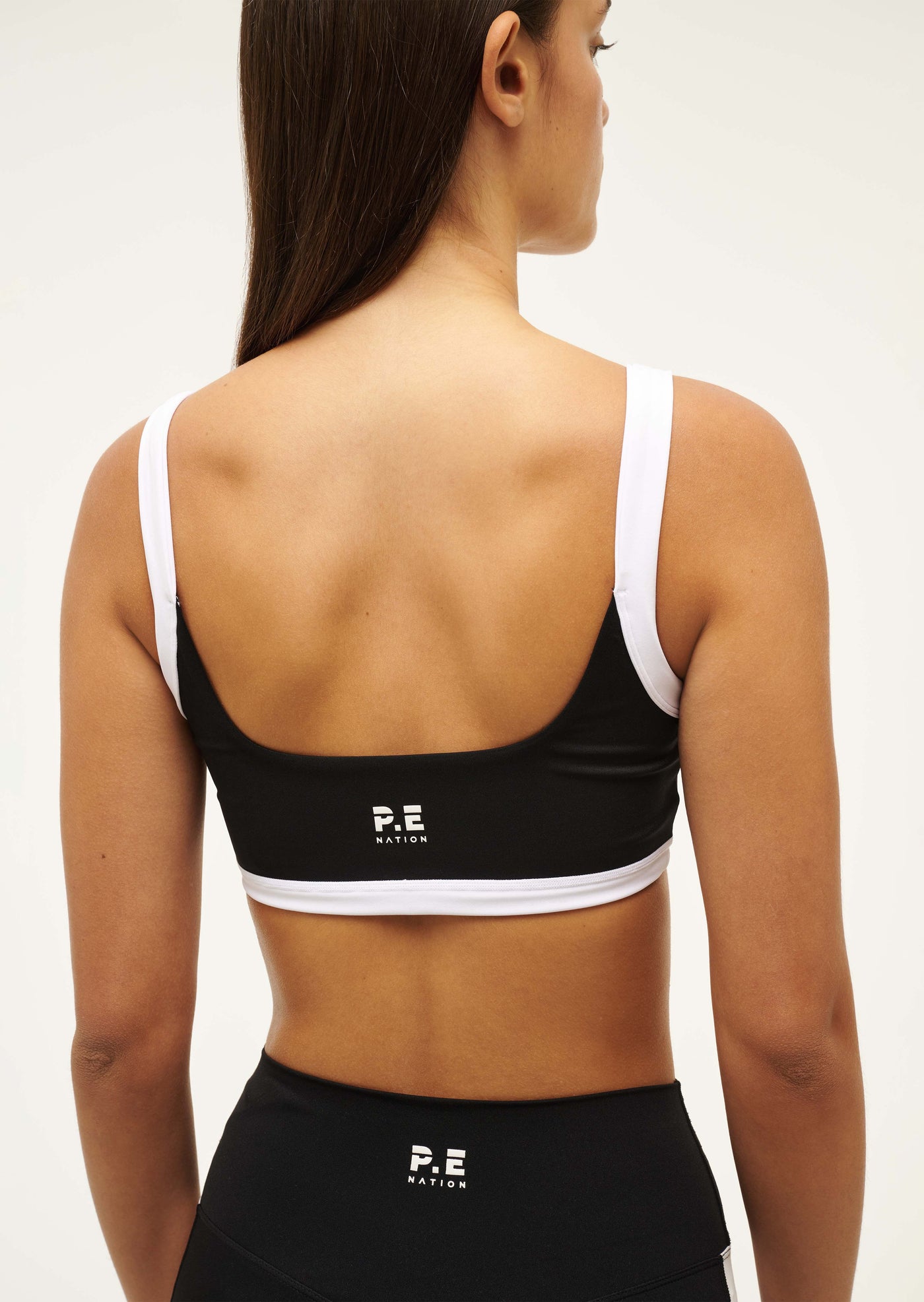 VIVID SPORTS BRA IN BLACK