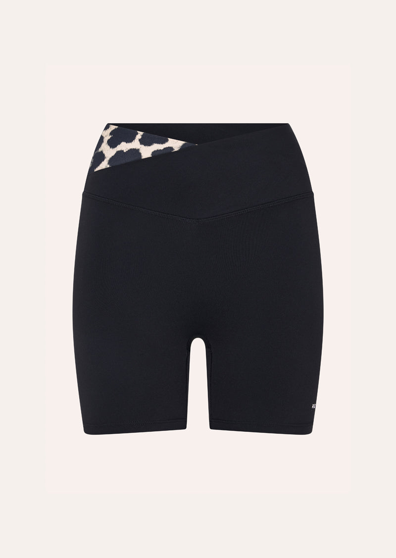WANDER 5" BIKE SHORT IN BLACK & LEOPARD