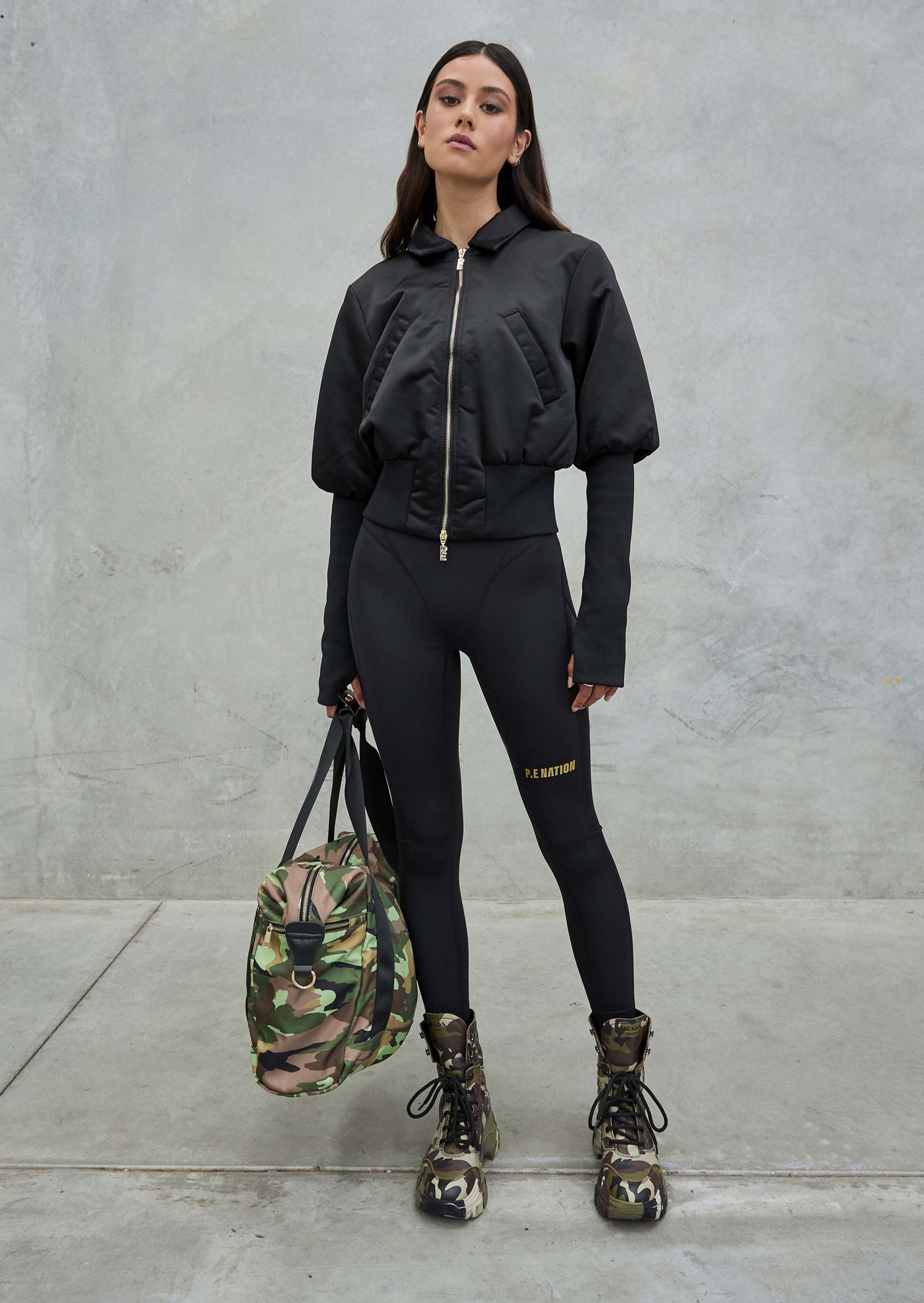 REVOLVE JACKET IN BLACK