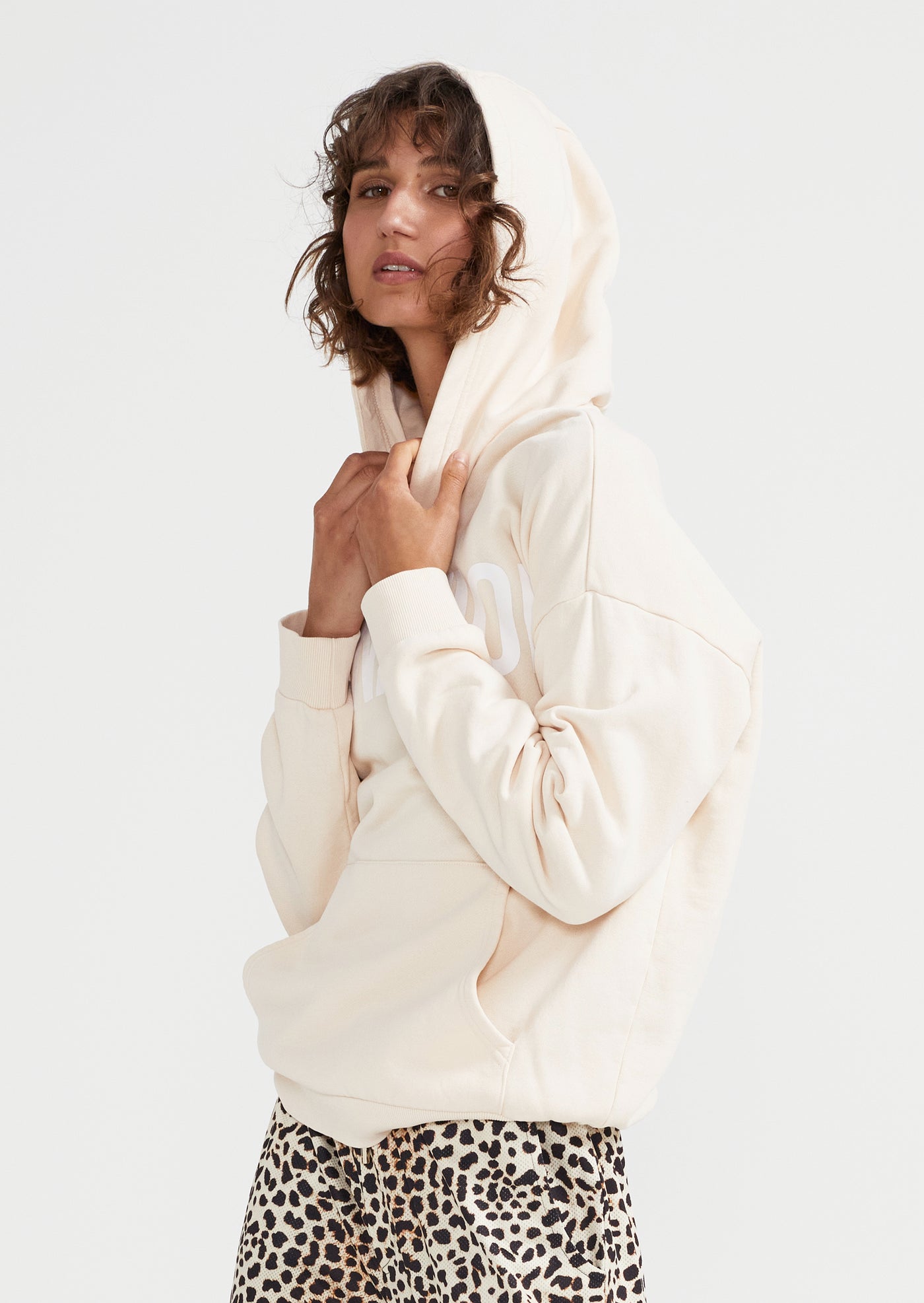 FORTIFY HOODIE IN IVORY