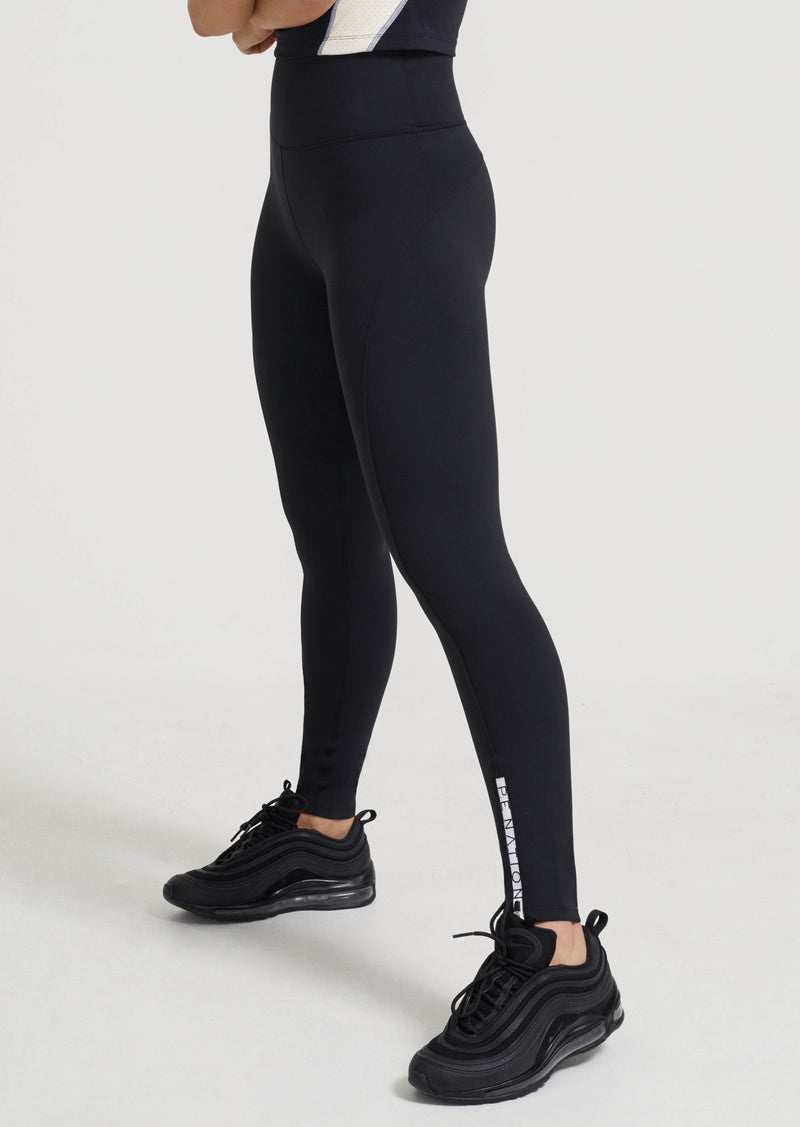 FIRST PASS LEGGING