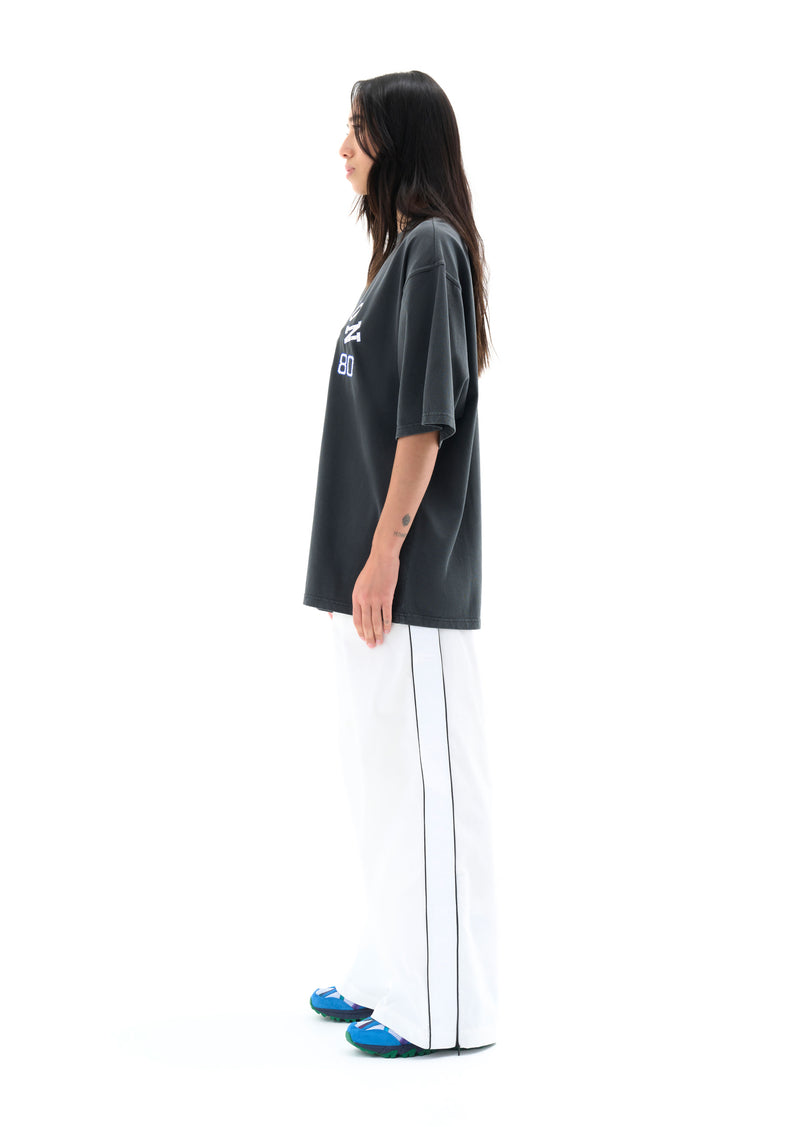 OVERLAND TEE IN DARK SHADOW
