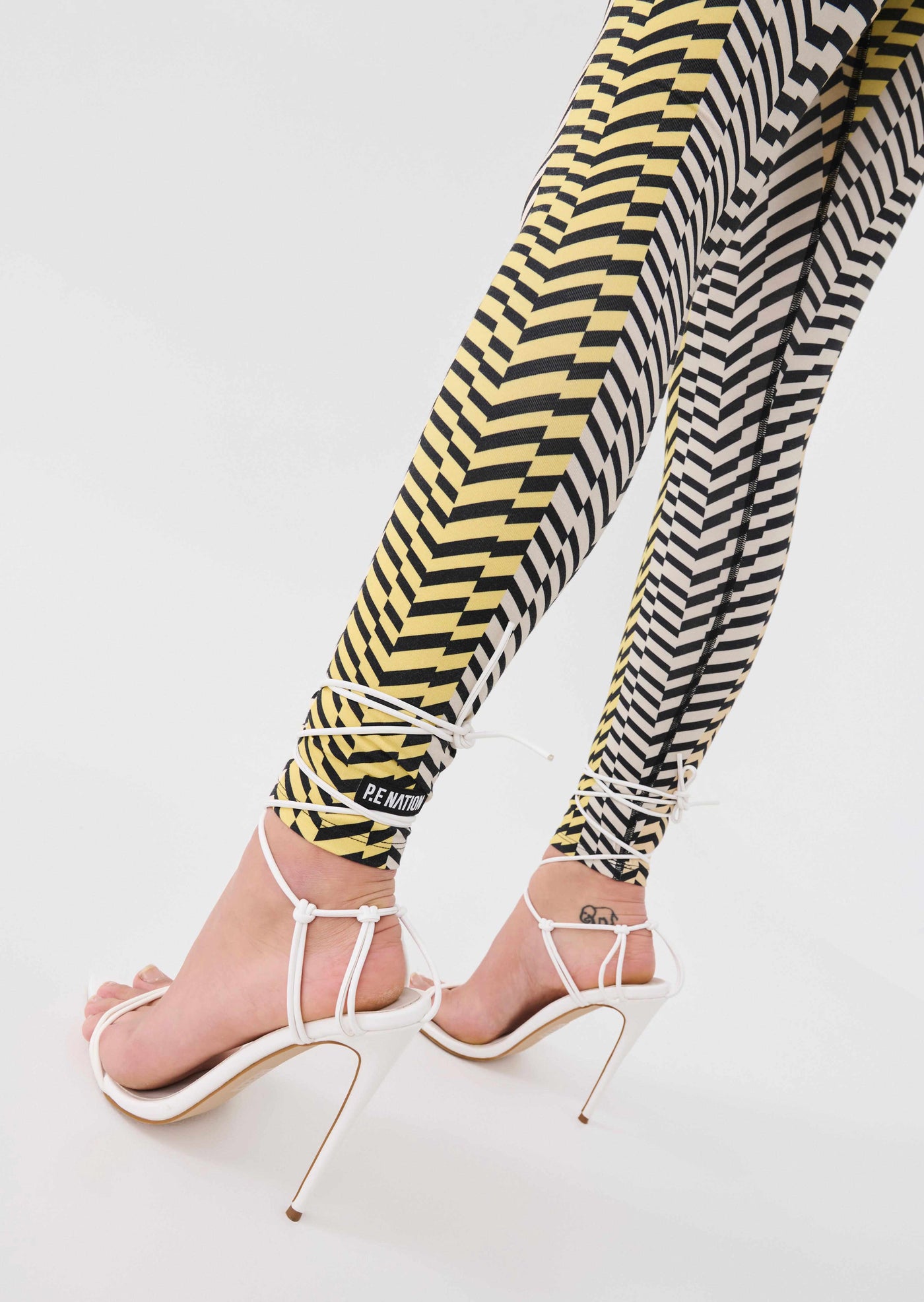 PE Nation Wave Form Leggings  Anthropologie Singapore - Women's Clothing,  Accessories & Home