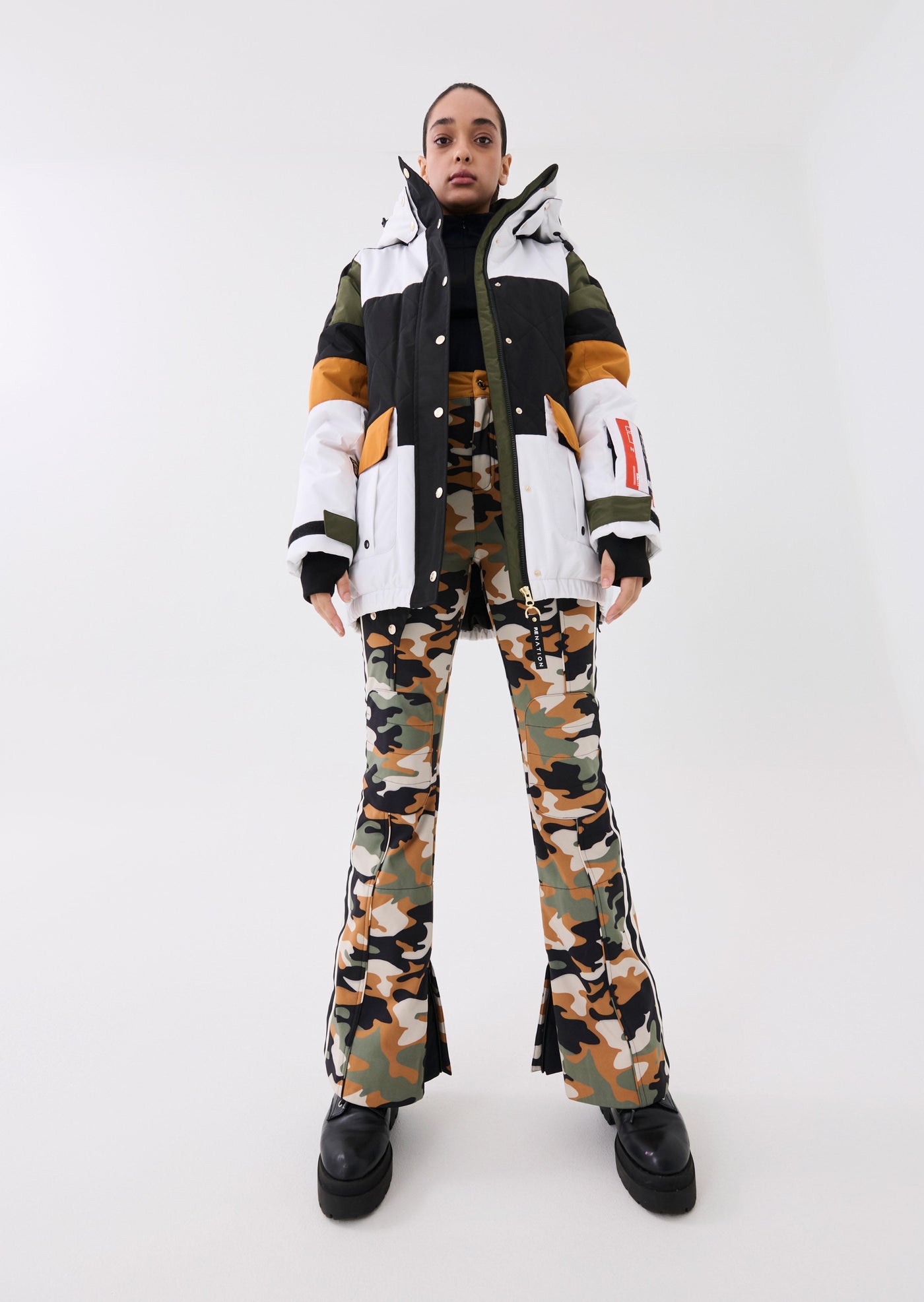 CHICANE SNOW PANT IN SNOW ARMY PRINT