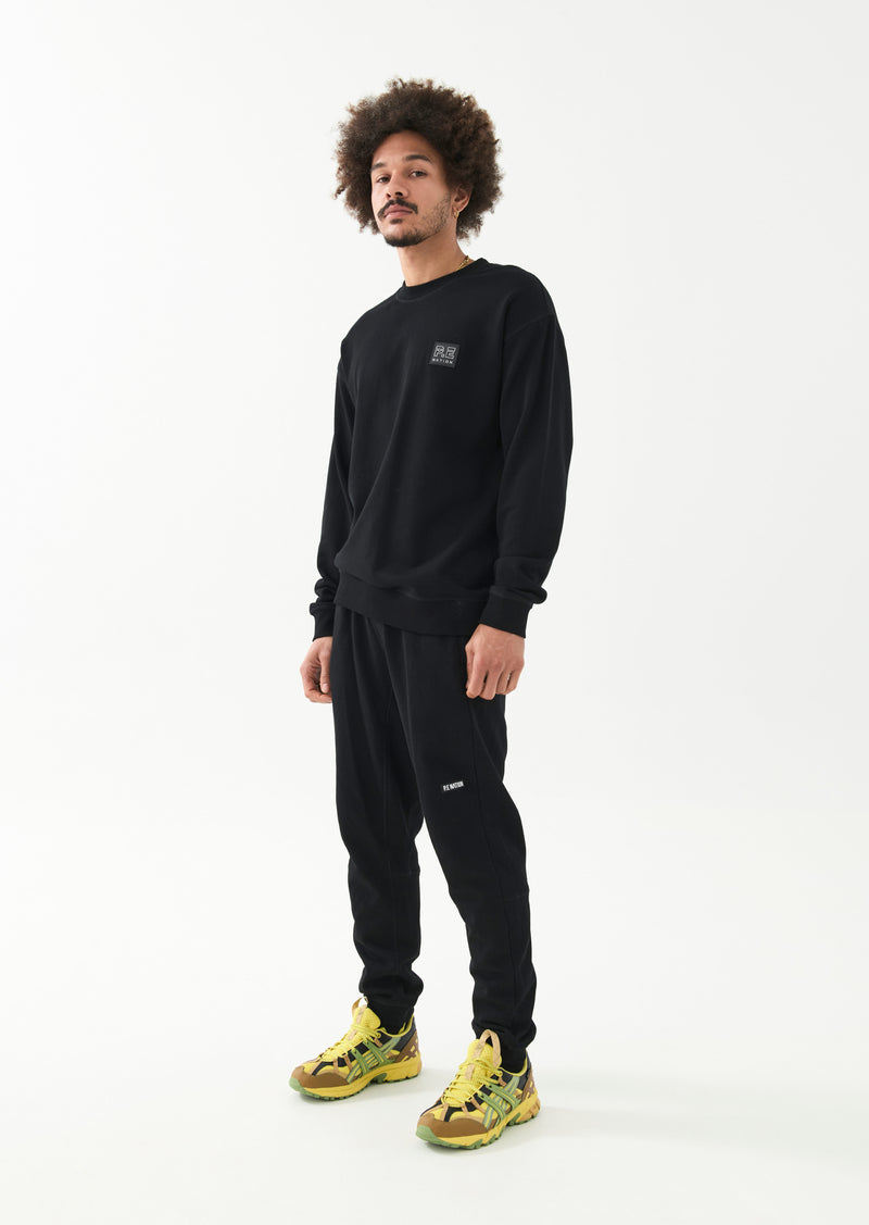 FORTITUDE TRACKPANT IN BLACK