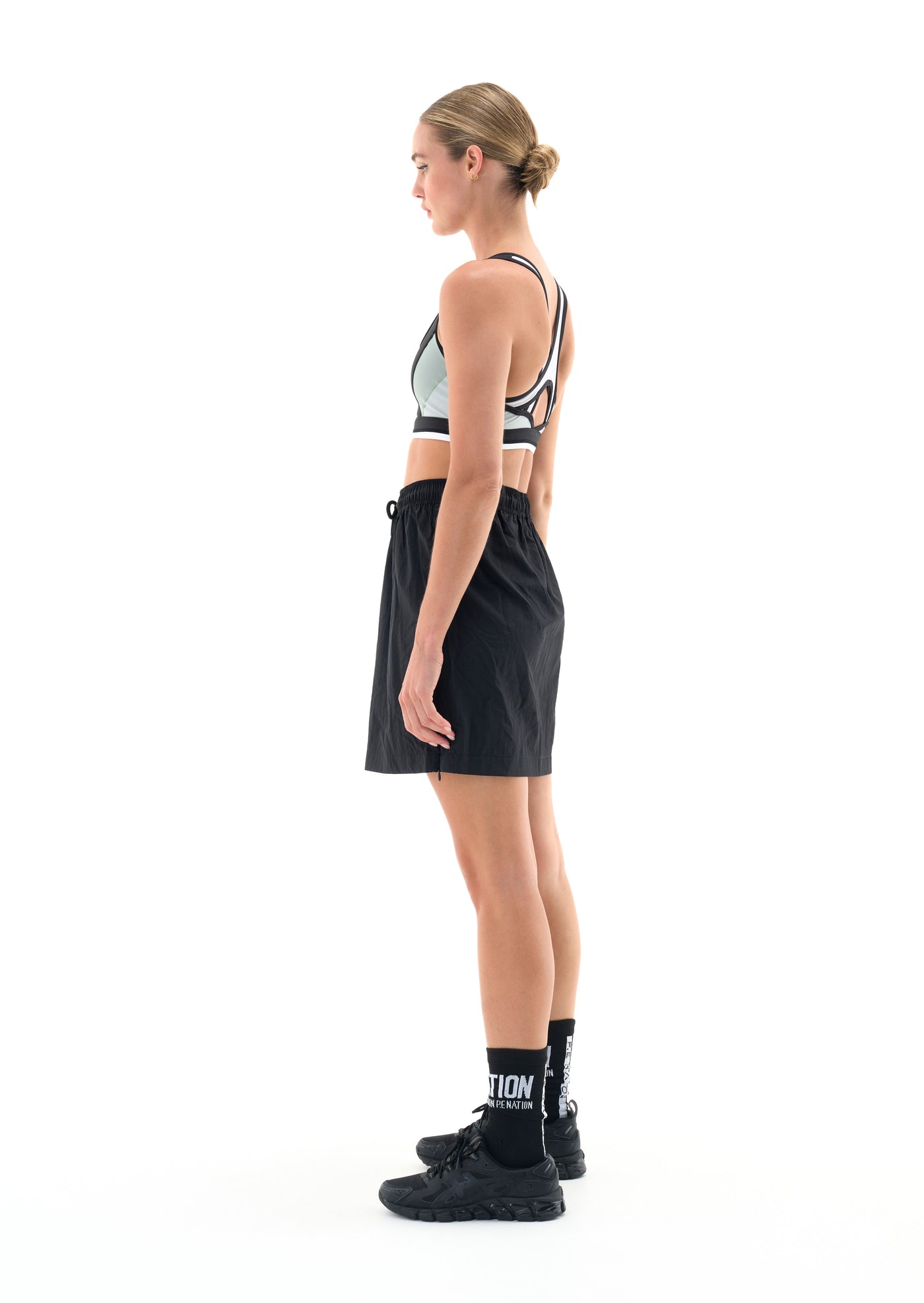DEBUT SKIRT IN BLACK