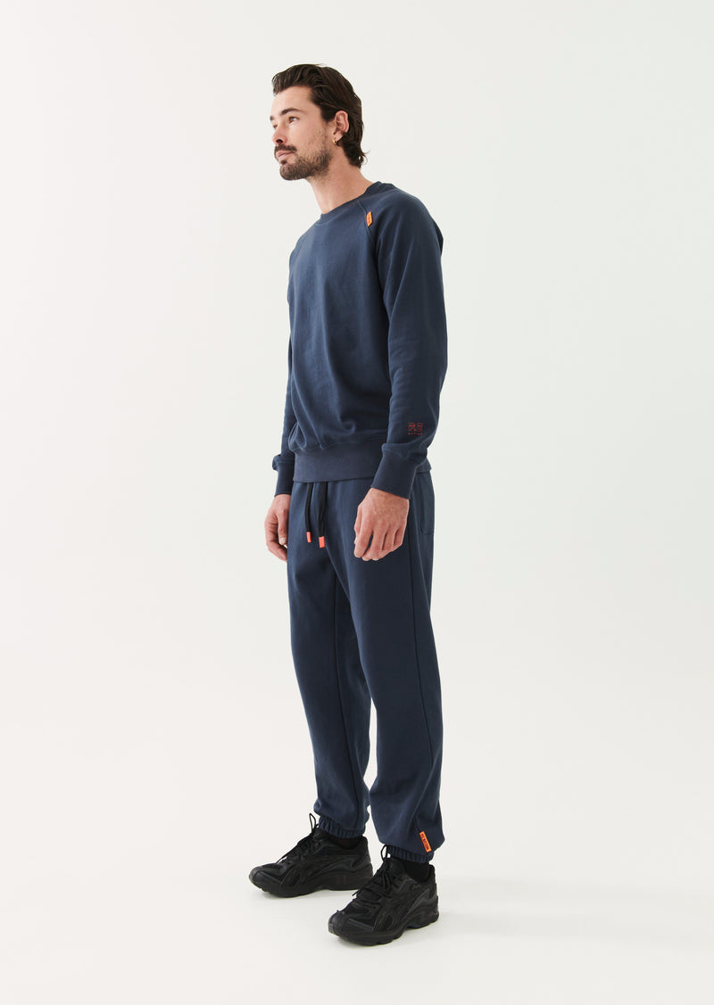 CUTBACK TRACKPANT IN NAVY