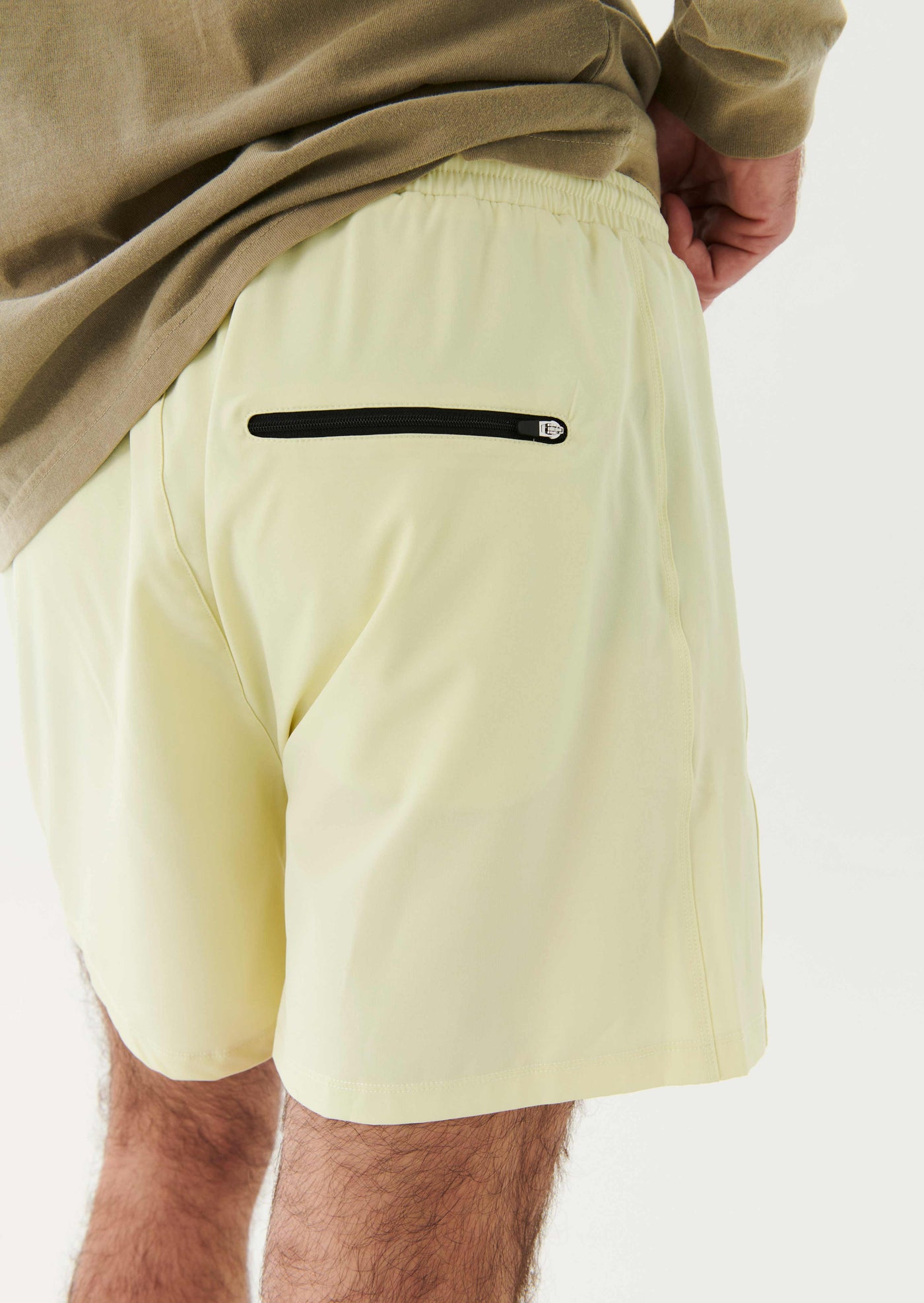 ACTIVATE SHORT IN MINT