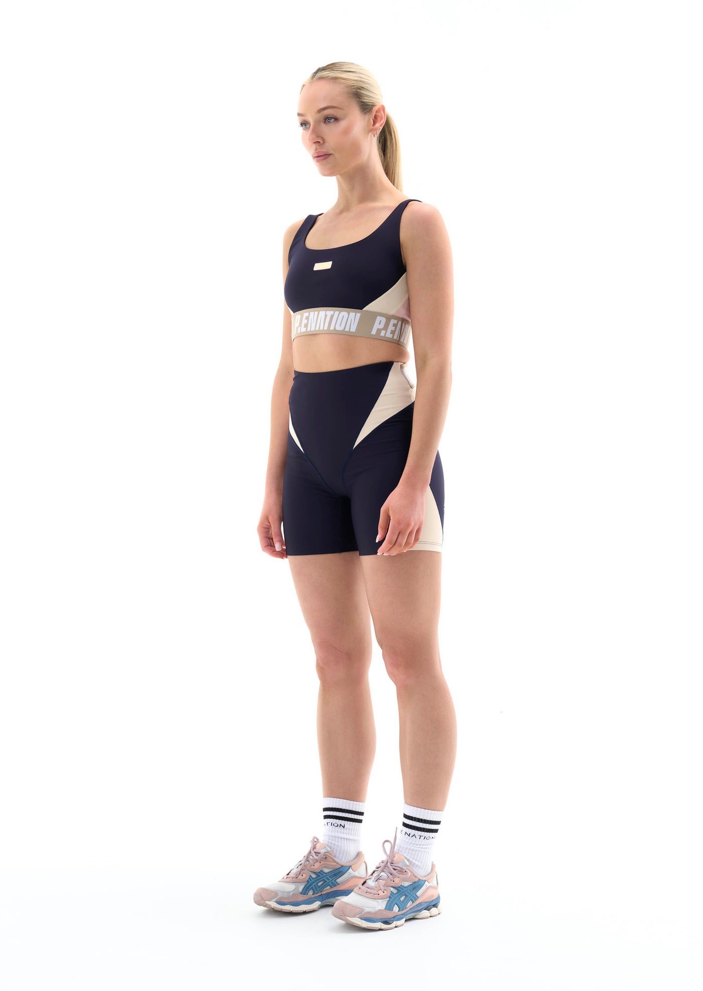 LEFT FIELD SPORTS BRA IN PEACOAT