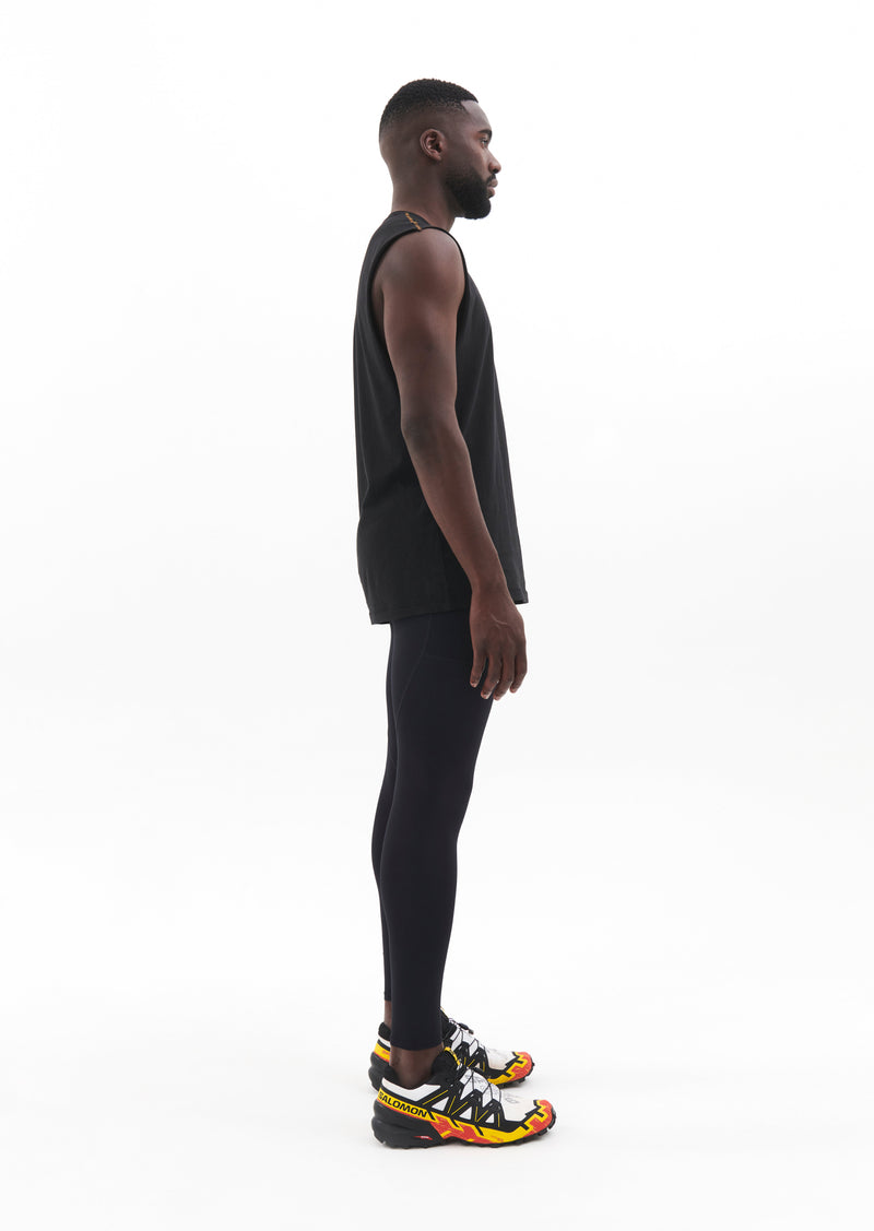 ADAPT TANK IN BLACK