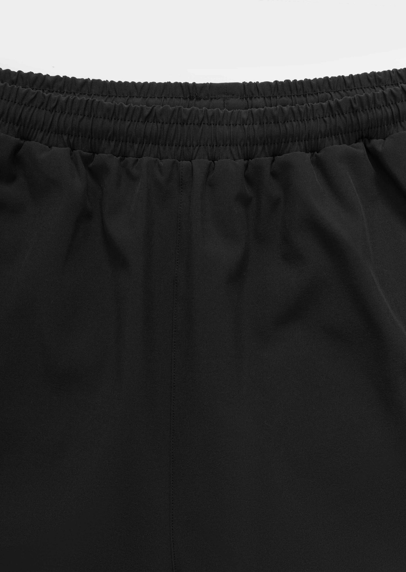 INTERVAL SHORT IN BLACK