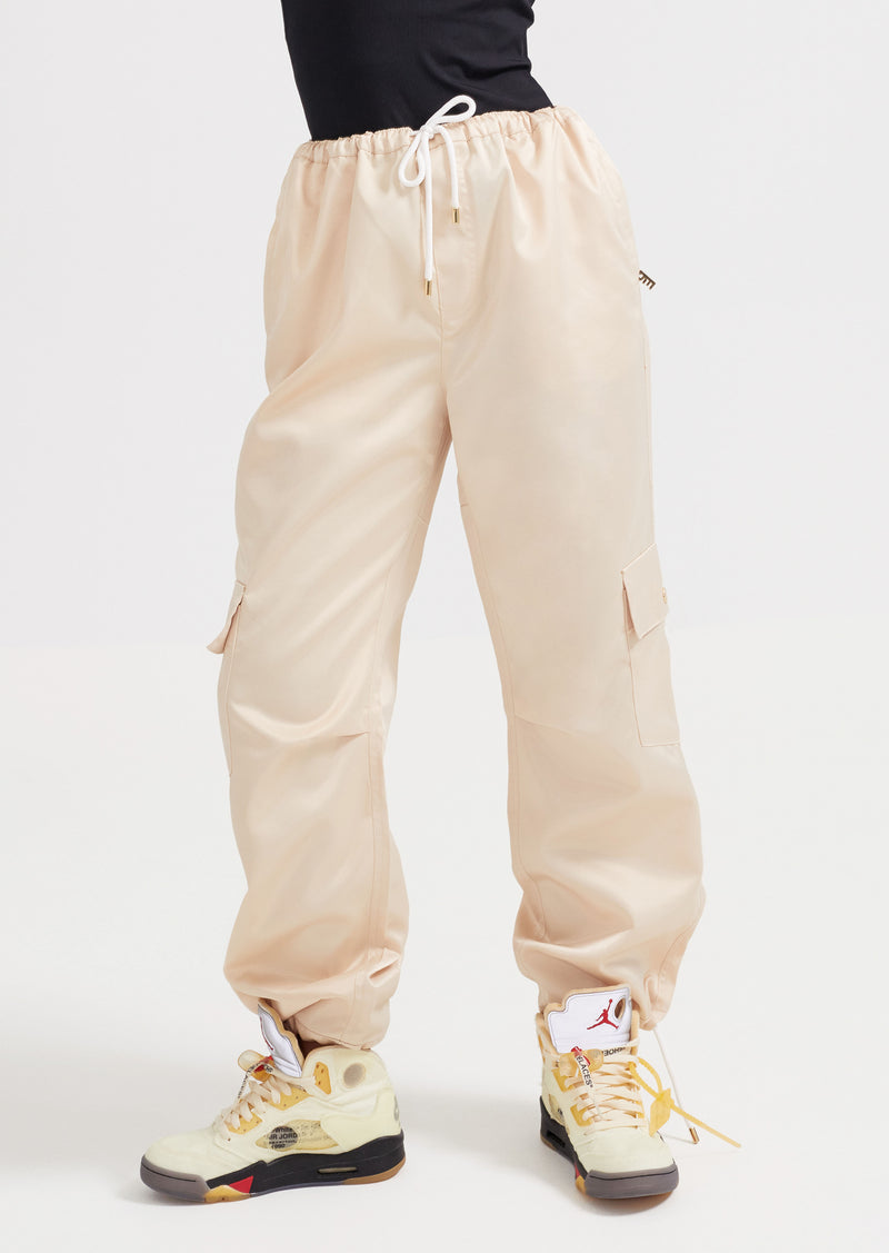 HALF COURT PANT IN IVORY